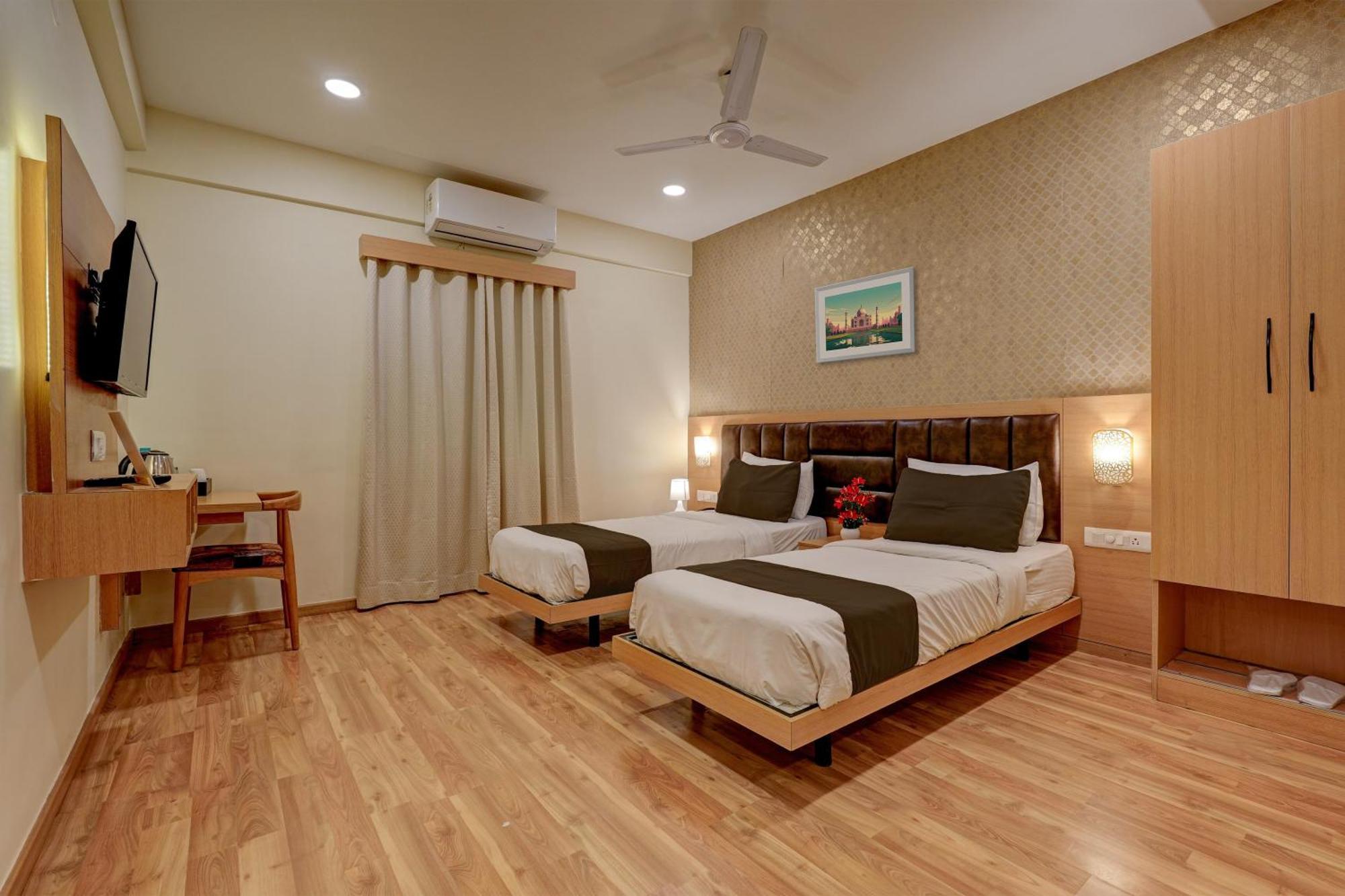 Townhouse 076 Hebbal Hotel Bangalore Luaran gambar