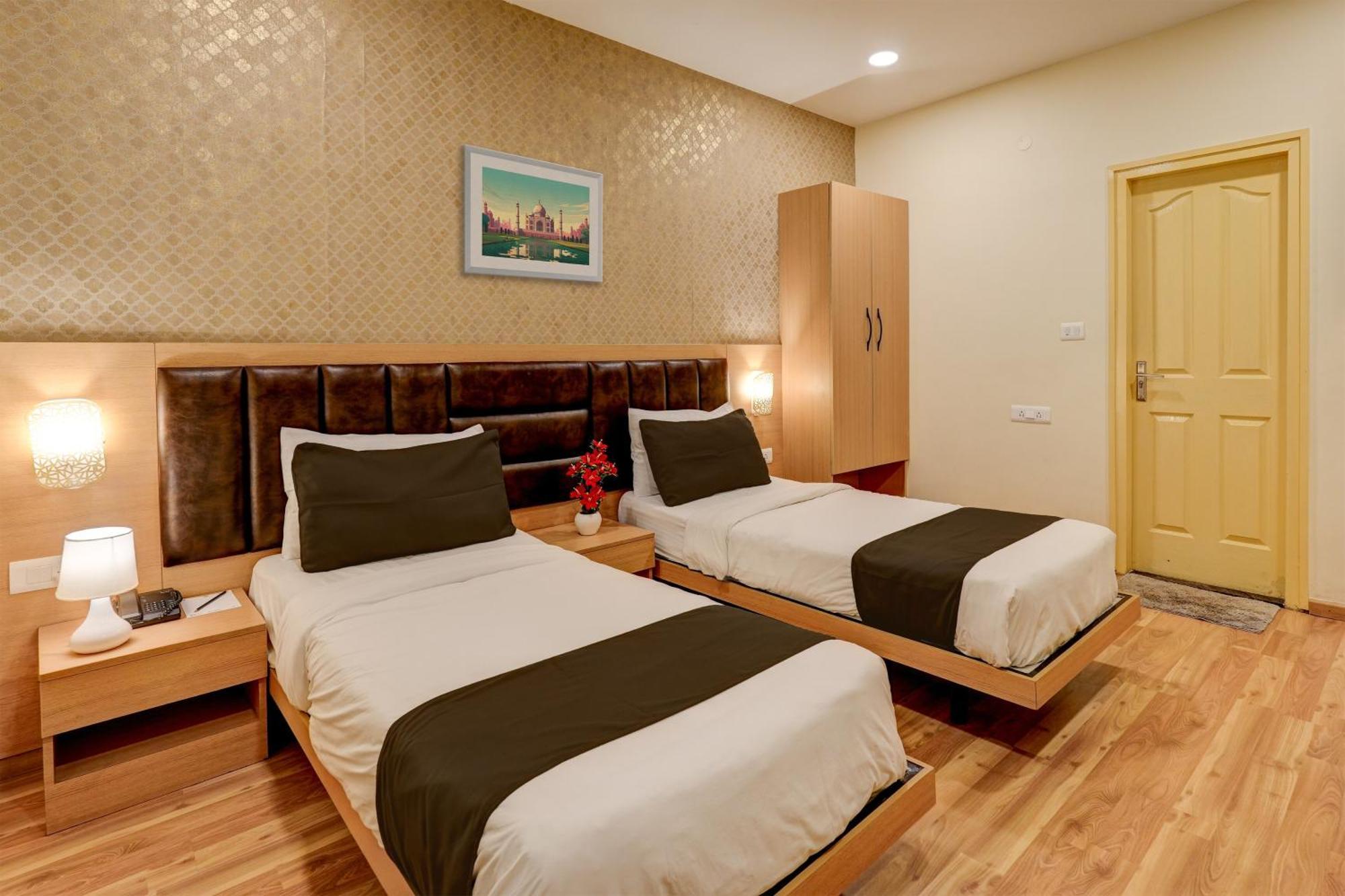 Townhouse 076 Hebbal Hotel Bangalore Luaran gambar